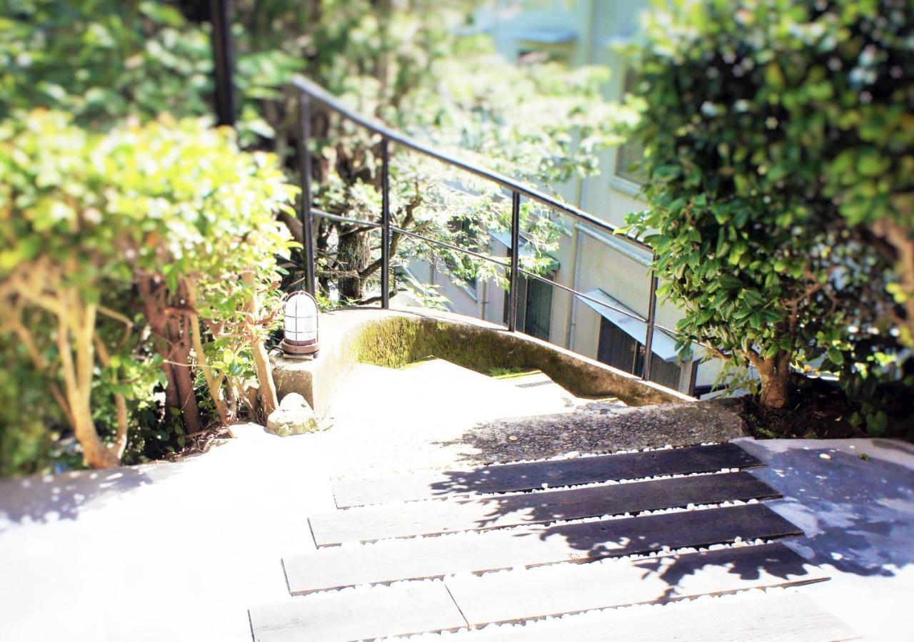 Atami Spring Terrace Hotel Екстер'єр фото