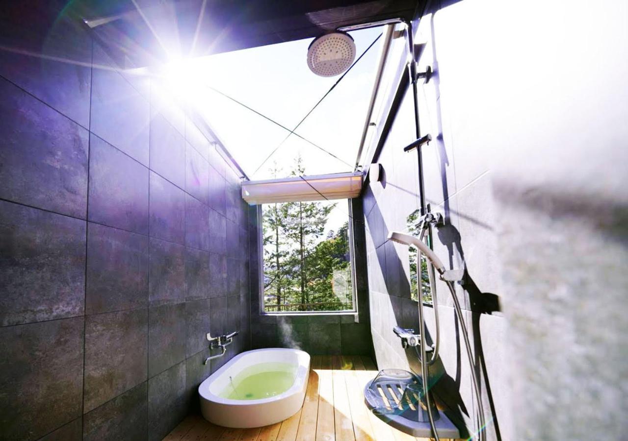 Atami Spring Terrace Hotel Екстер'єр фото