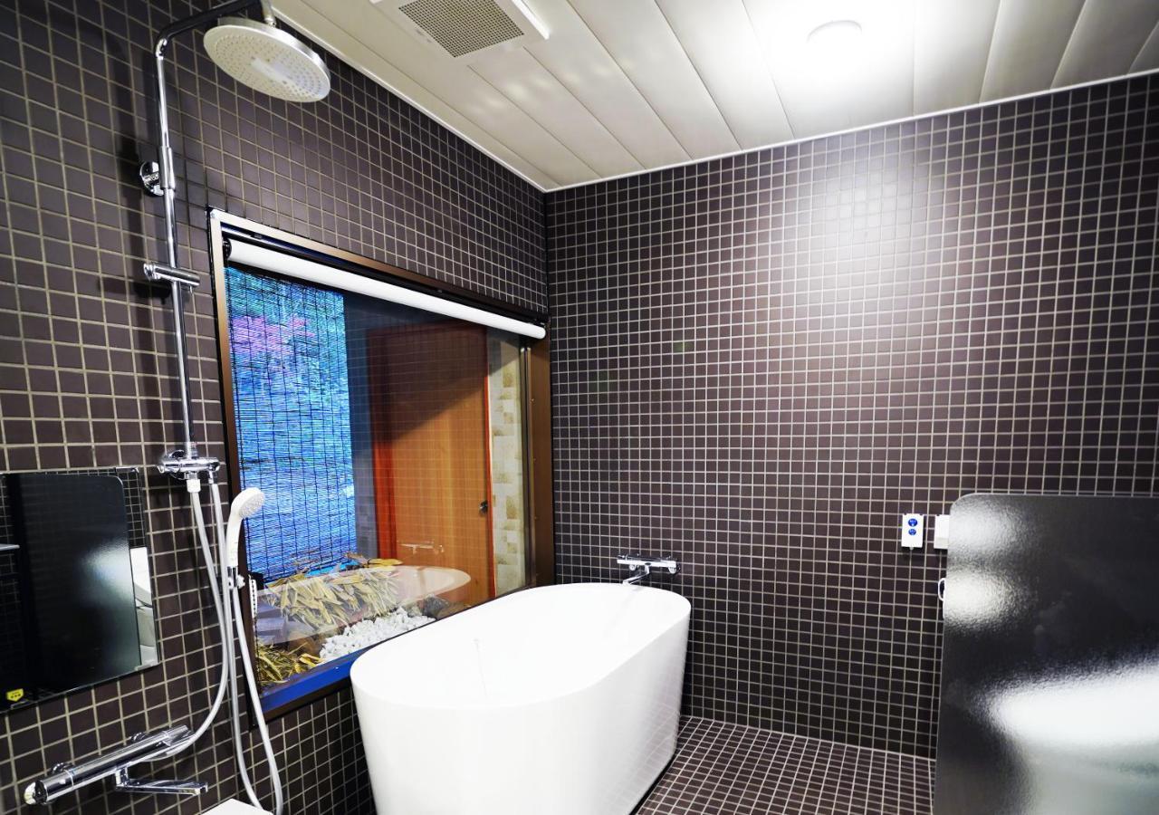 Atami Spring Terrace Hotel Екстер'єр фото